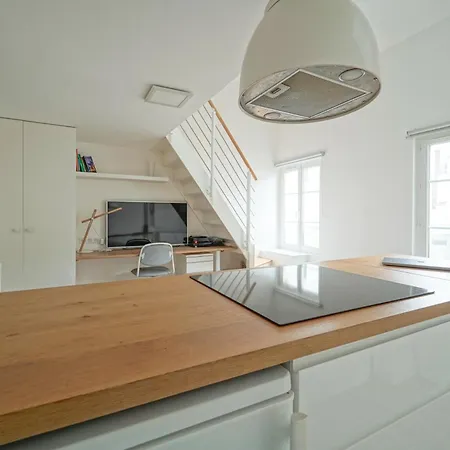 Duplex Cozy Pres De L'arc De Triomphe *