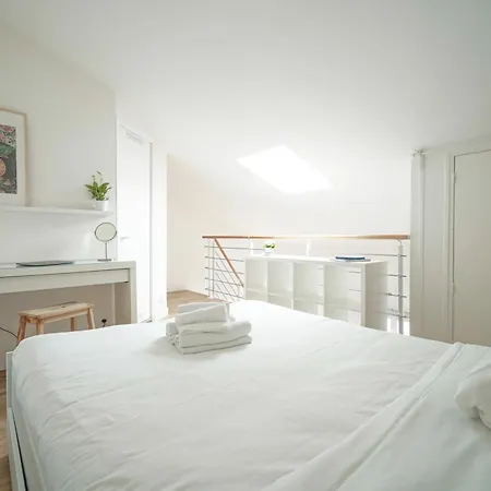 Duplex Cozy Pres De L'arc De Triomphe *